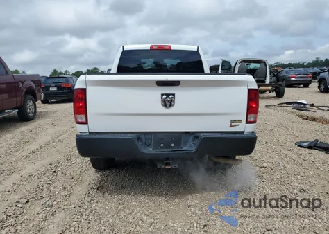 2018 Ram 1500 St z USA, uszkodzony, nr VIN 1C6RR6FG3JS325727